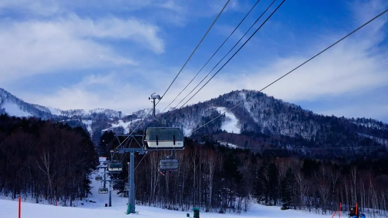 Furano Natulux Hotel 4*,